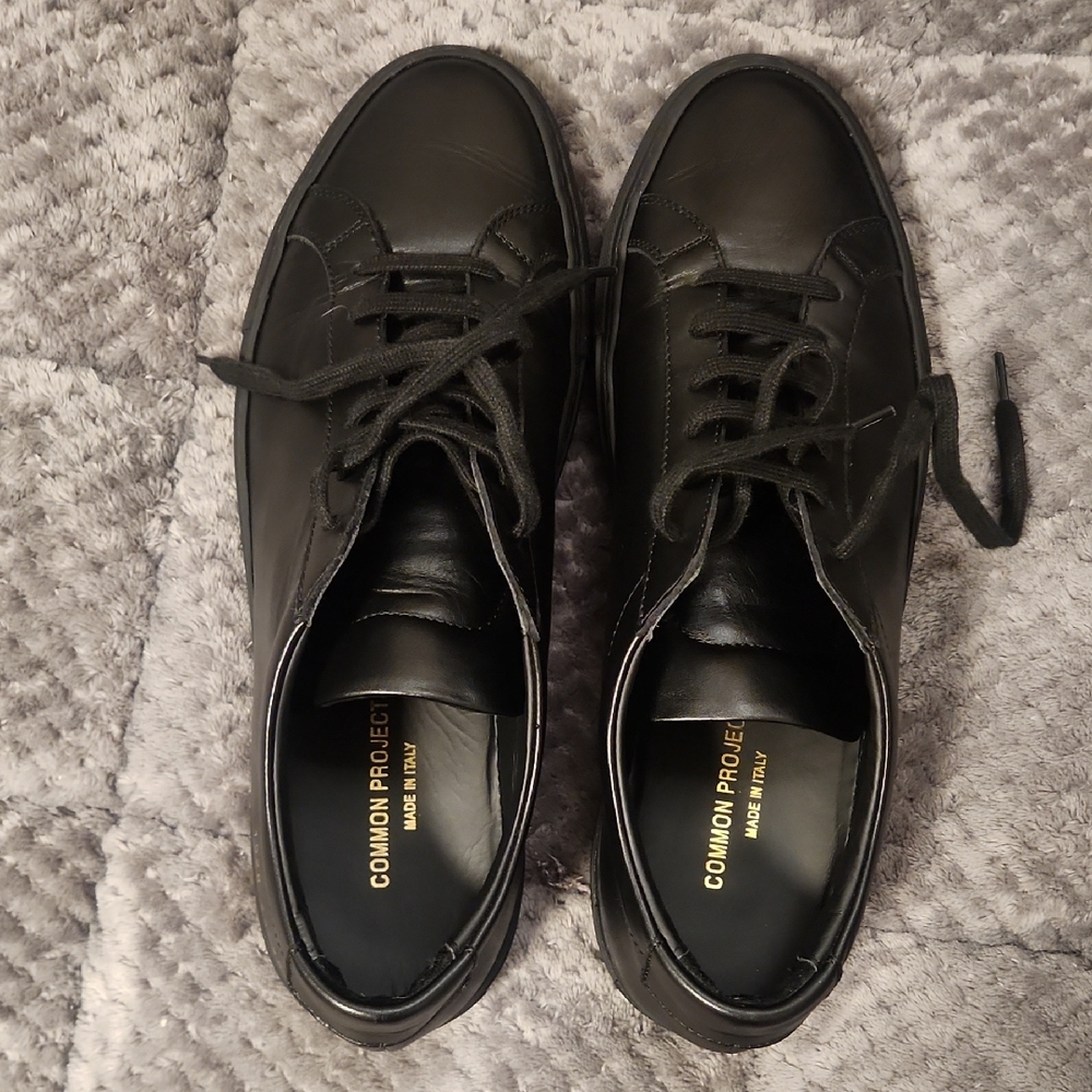 Common Projects Men's Black Leather Sneakers 💥I don't have the bag or the box.